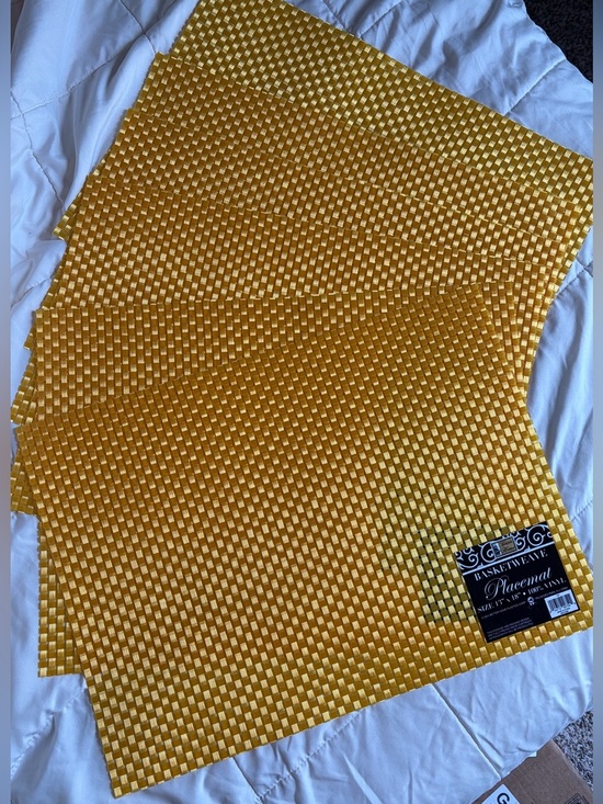 Other - Vinyl Gold Placemats - Set of 6